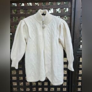 Pretty Pretty Vintage Wool Cardi